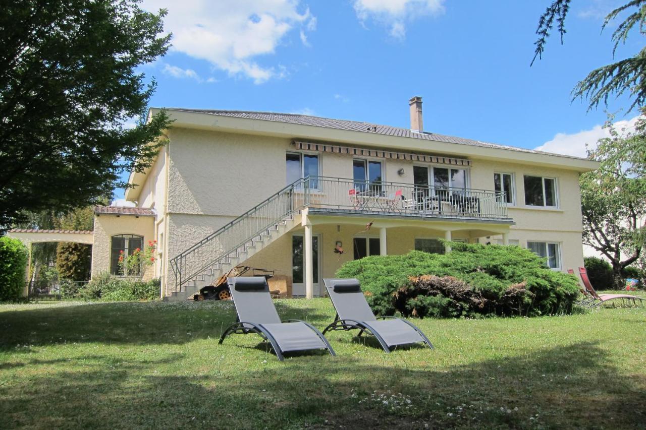 La Belle Jaune- Bed And Breakfast Moulins-les-Metz Екстер'єр фото